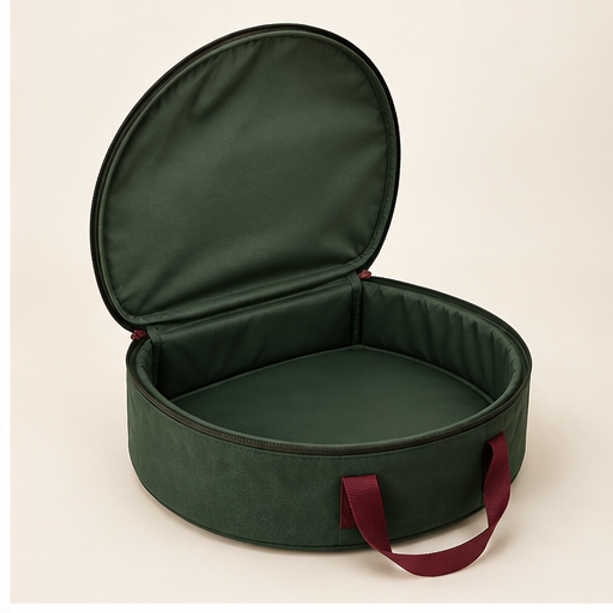 Structured Wreath Storage Bag — feature